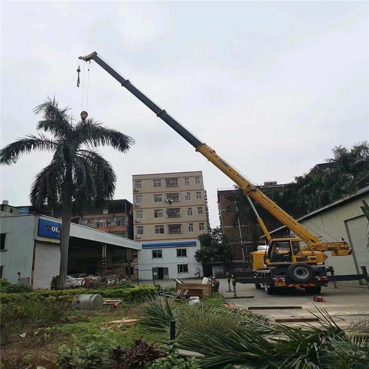 坊子12吨吊车出租一天的收费标准是什么