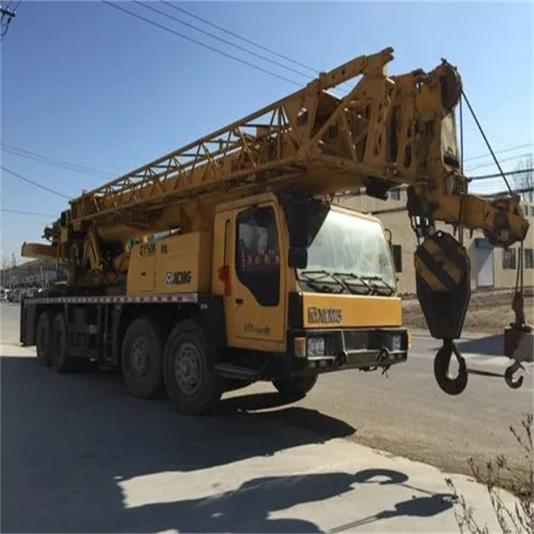 坊子哪里有专业吊车出租